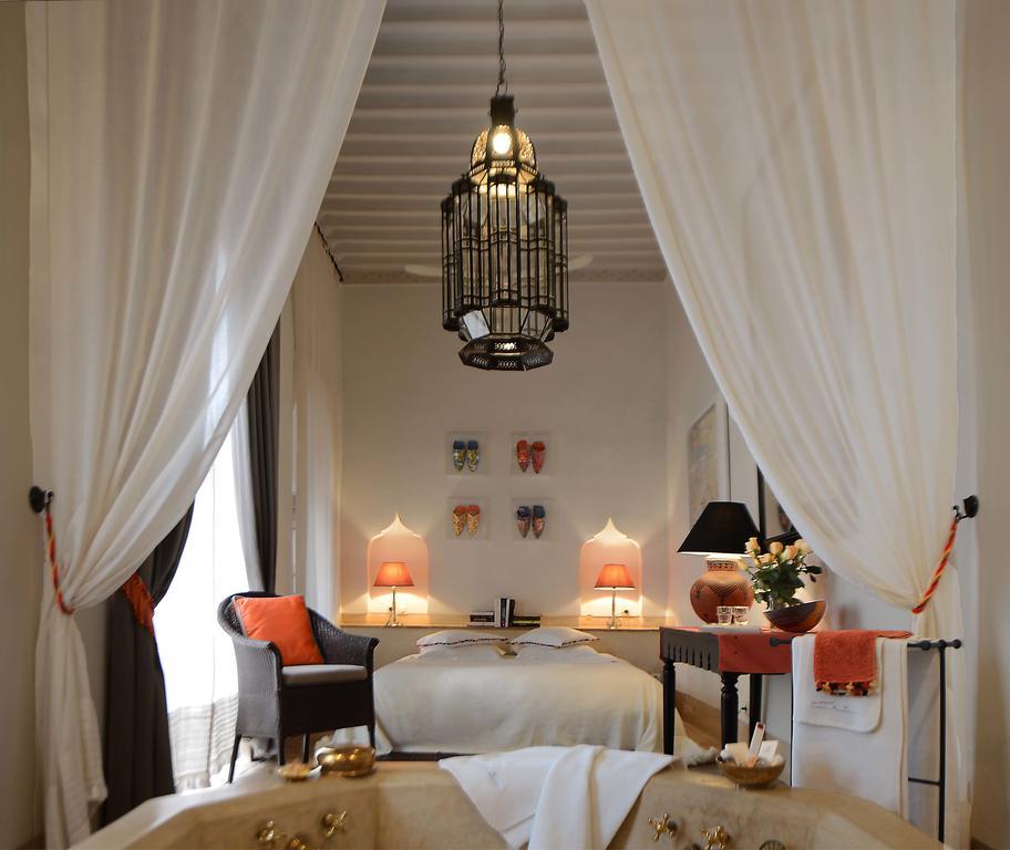 Dar Housnia Hotel Marrakesh Kamer foto